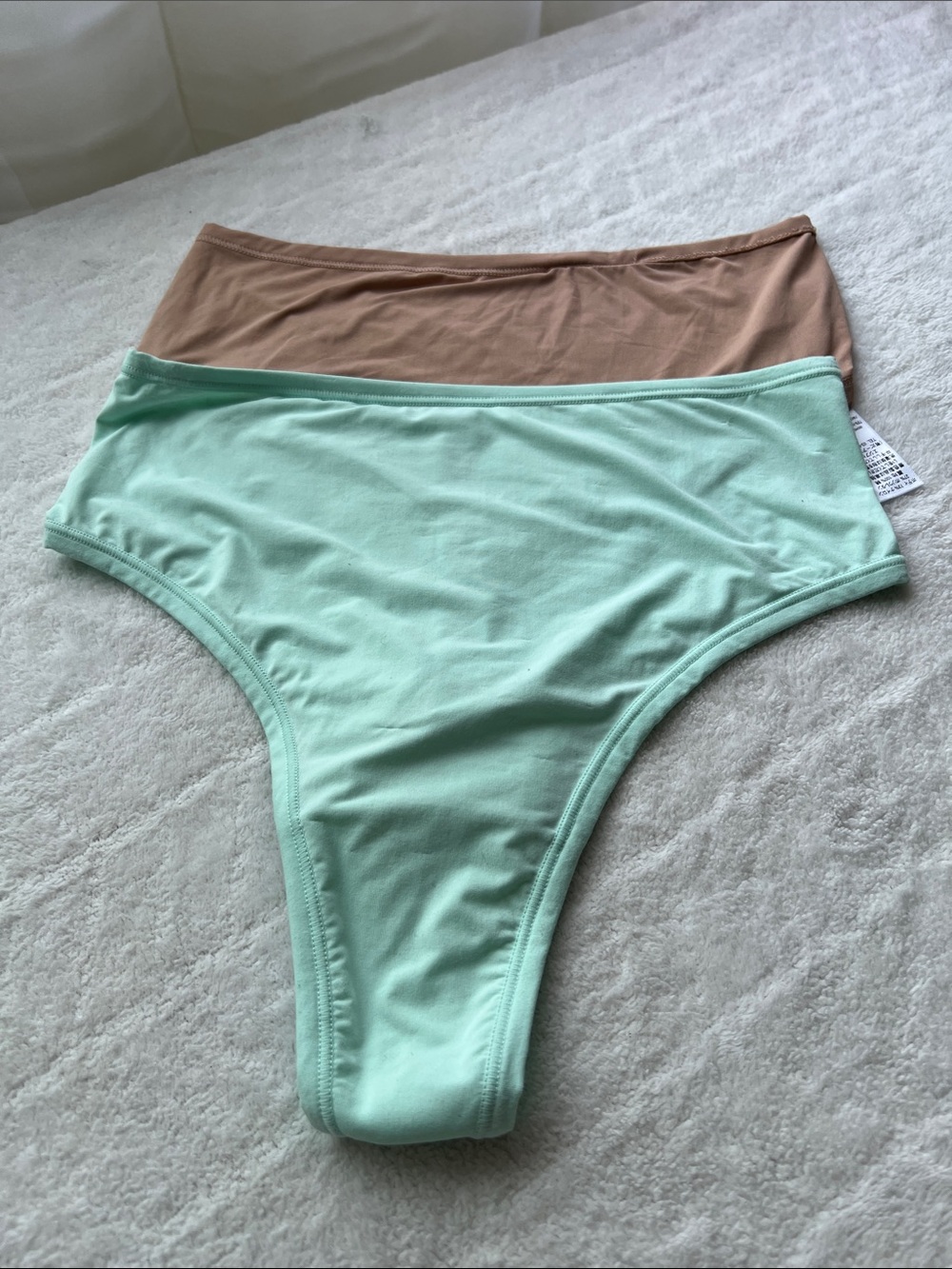 (2) Hanky Panky PlayStretch High-Rise Thongs